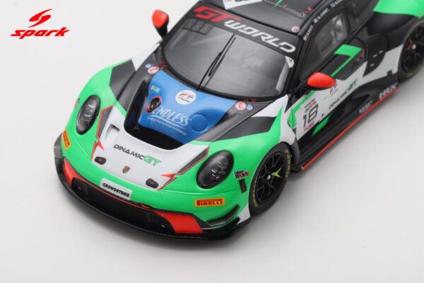 Spark 1:43 Porsche 911 GT3 R (992) No.18 24h Spa 2025 Dinamic GT (SB865) Limited Edition Resin Model