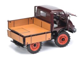 Schuco Mercedes Unimog 401 1953 Red 00143 1:43 Diecast model truck