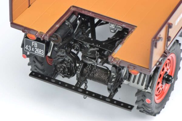 Schuco Mercedes Unimog 401 1953 Red 00143 1:43 Diecast model truck