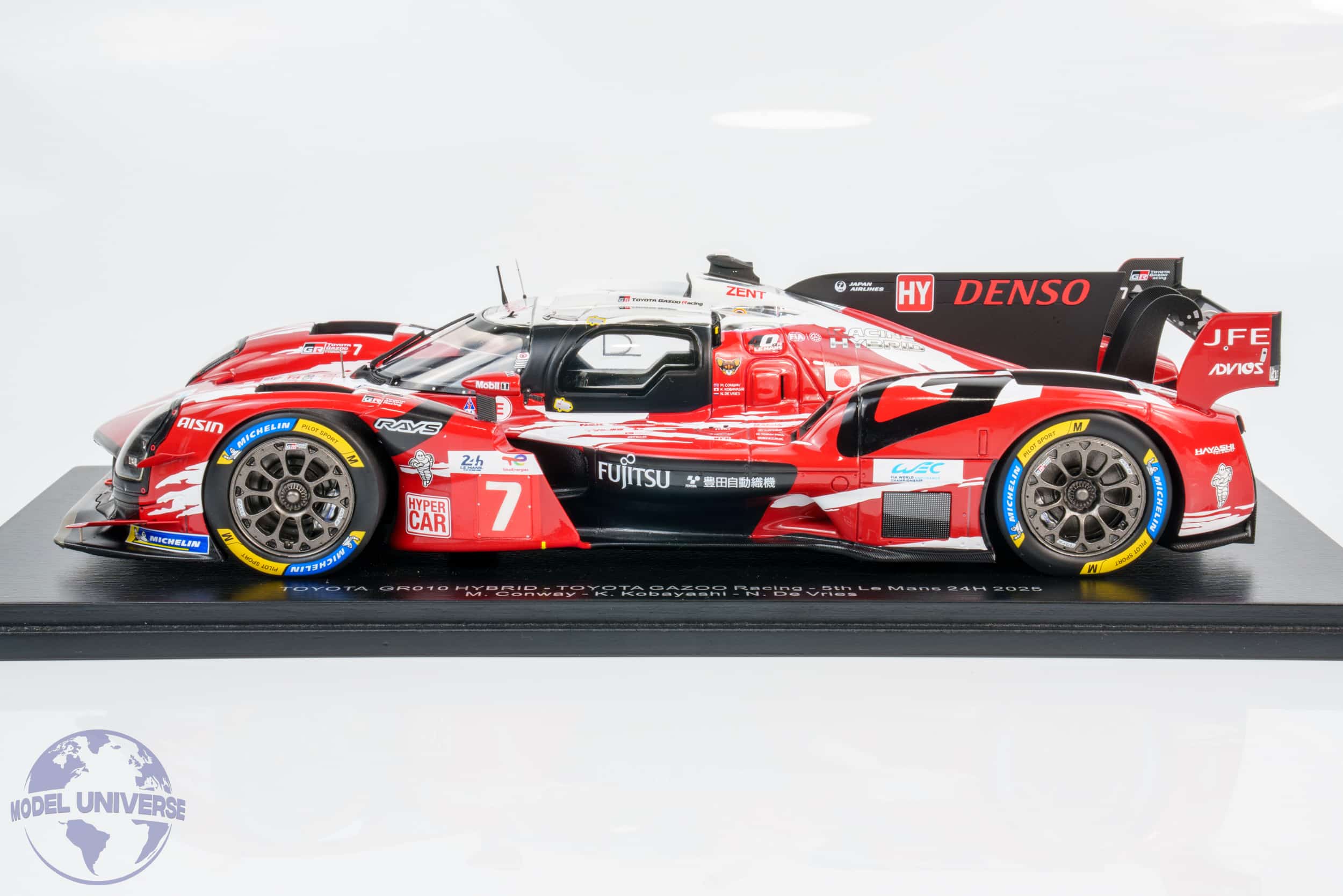Spark 1:18 Toyota GR010 Hybrid No.7 Le Mans 2025 Resin Model