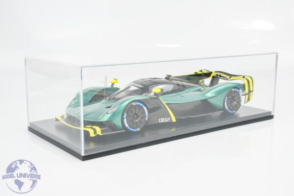 Spark - 1:18 Aston Martin Valkyrie AMR Pro 2022 Green - Resin Model 12 Spark - 1:18 Aston Martin Valkyrie AMR Pro 2022 Green - Resin Model