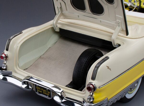 Sun Star - 1:18 Pontiac Star Chief Open Covertible Avalon Yellow / White Mist - Diecast Model 18 SUNSTAR 5059 9