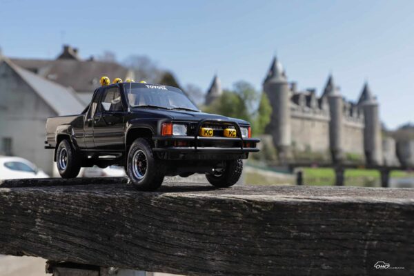 Toyota Hilux SR5 Glossy Black 202 1985 - 1:18 Scale Limited Edition Resin Model by Otto Mobile 30 Toyota Hilux SR5 Glossy Black 202 1985 - 1:18 Scale Limited Edition Resin Model by Otto Mobile