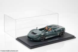 Schuco - 1:43 McLaren Elva 2020 Carbon Green - Resin Model