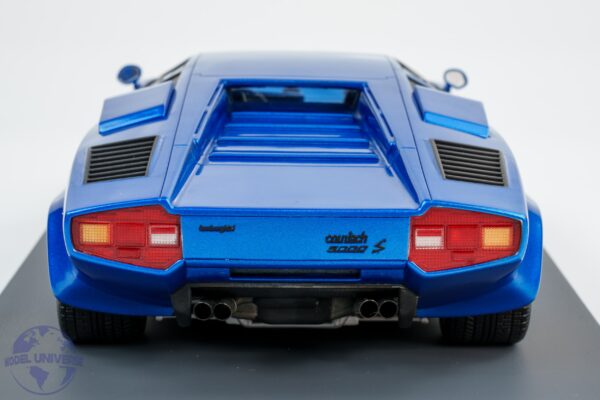 Schuco - 1:18 Lamborghini Countach LP5000 S Blue - Resin Model 14 Schuco - 1:18 Lamborghini Countach LP5000 S Blue - Resin Model