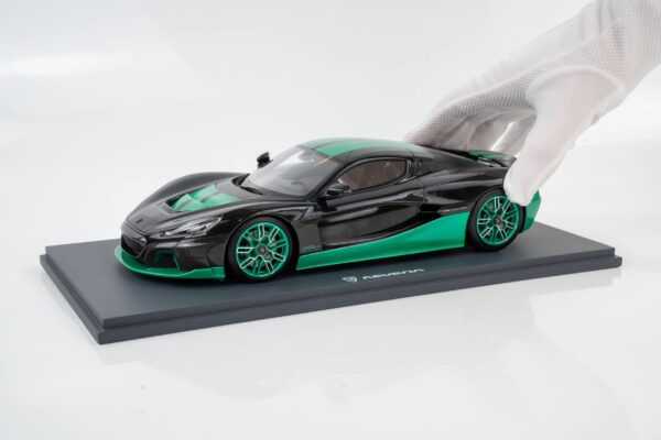 Schuco - 1:18 Rimac Nevera Record Black 2023 (18U00084) Resin Model 9 Schuco - 1:18 Rimac Nevera Record Black 2023 - Resin Model