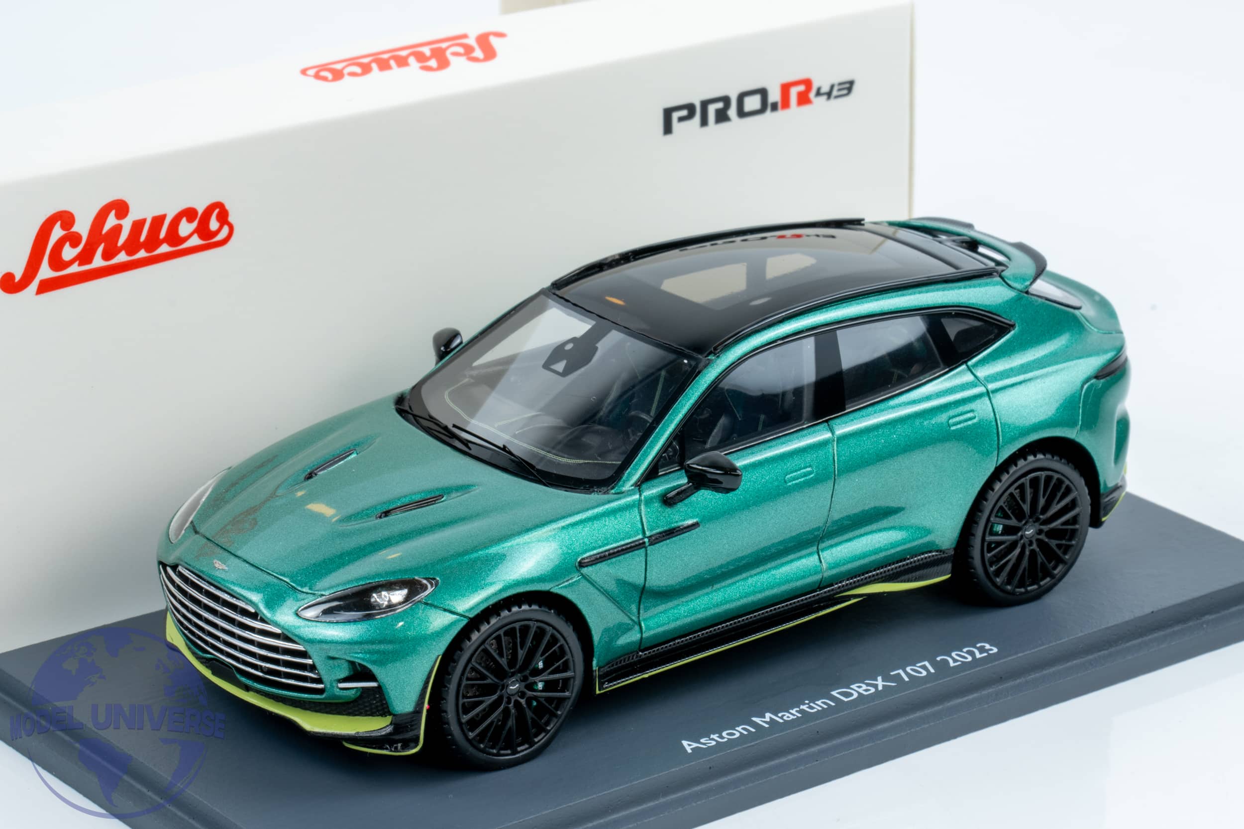 Spark - 1:43 Aston Martin DBX 707 2023 Green - Resin Model