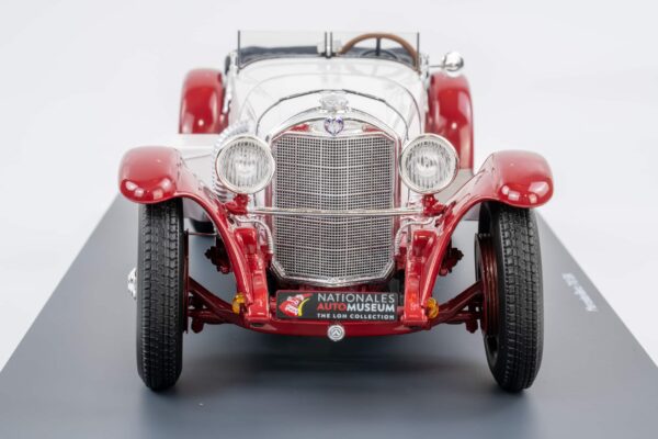 Schuco - 1:18 Mercedes-Benz 710 SSK White 1927 - Resin Model 13 Schuco - 1:18 Mercedes-Benz 710 SSK White 1927 - Resin Model