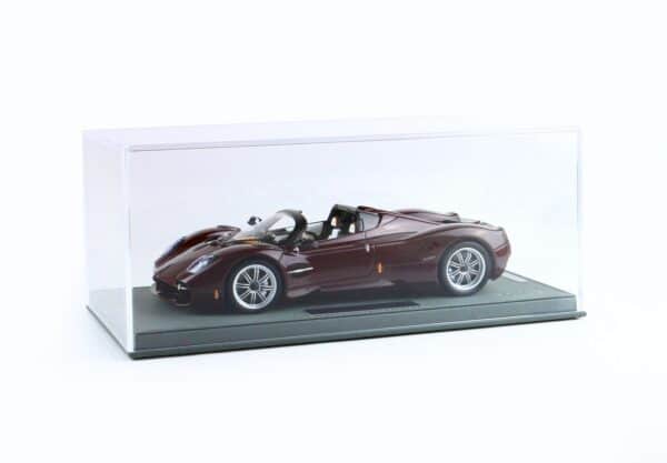BBR - 1:18 Pagani Utopia Roadster Habanero Pebble Beach Launch Car Full Carbon Red - Limited Edition Resin Model