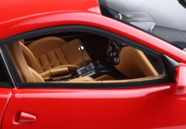 1:18 Ferrari 599 GTB Fiorano 2006 Manual Rosso Corsa, Tan Interior (Made in Italy) - Limited Edition Resin Model by BBR Models - Image 9