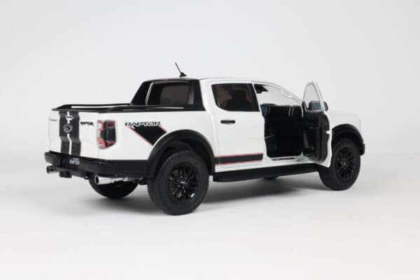 Solido 1:18 Ford Ranger Raptor Ice White 2024 (S1813904) Diecast Model 10 Solido 1:18 Ford Ranger Raptor Ice White 2024 (S1813904) Diecast Model