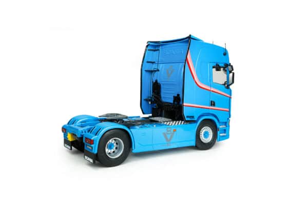 Diecast Model Shop - Model Universe 16 Alternative view of Solido 1:24 Scania 580S Highline 113 Tribute 2023 (S2400307) Diecast Model