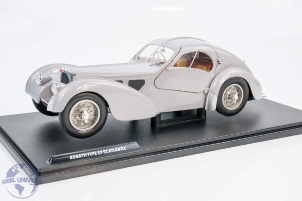 Solido - 1:18 Bugatti Type 57 SC Atlantic Grey 1937 - Diecast Model 14 Solido - 1:18 Bugatti Type 57 SC Atlantic Grey 1937 - Diecast Model