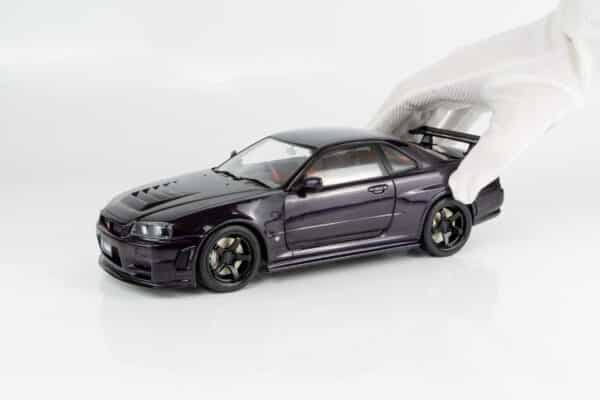 Solido 1:18 Nissan Skyline (R34) GT-R Z Tune Midnight Purple (S1804311) Diecast Model 14 Solido 1:18 Nissan Skyline (R34) GT-R Z Tune Midnight Purple (S1804311) Diecast Model