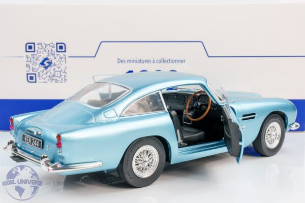 Solido - 1:18 Aston Martin DB5 1964 Light Metallic Blue - Diecast Model 14 Solido - 1:18 Aston Martin DB5 1964 Light Metallic Blue - Diecast Model