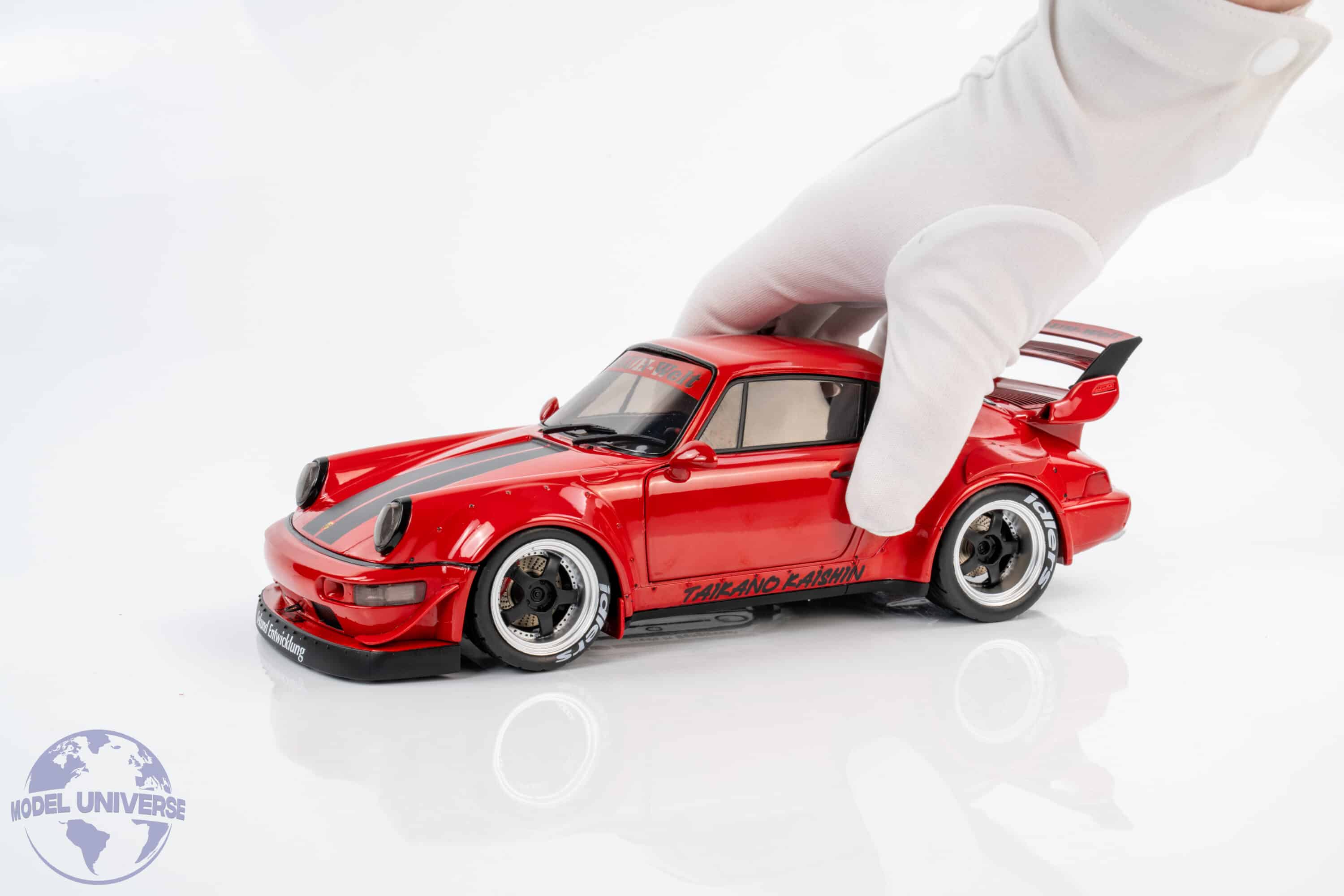 Solido 1:18 Porsche 911 (993) RWB Taikano Kaishin Red (S1807514