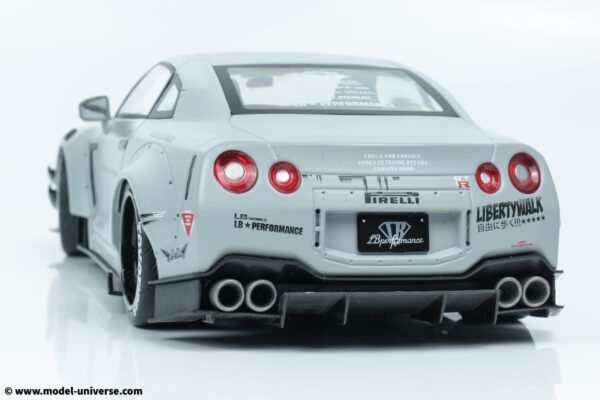 Solido 1:18 Nissan GT-R (R35) Type 2 Liberty Walk LB Works with Kato San Figure (S1805821) Limited Edition Diecast Model 20 Solido - 1:18 Nissan GT-R (R35) Type 2 Liberty Walk LB Works with Kato San Figure - Limited Edition Diecast Model