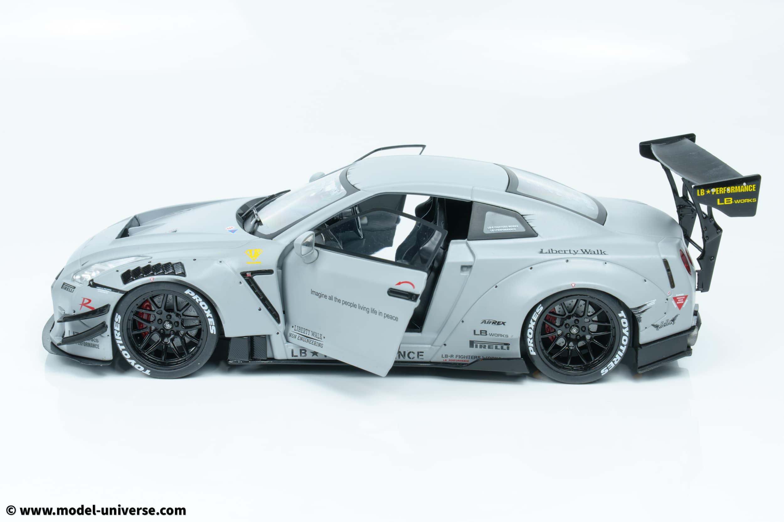 Solido 1:18 Nissan GT-R (R35) Type 2 Liberty Walk LB Works with Kato San Figure (S1805821) Limited Edition Diecast Model 7 Solido - 1:18 Nissan GT-R (R35) Type 2 Liberty Walk LB Works with Kato San Figure - Limited Edition Diecast Model