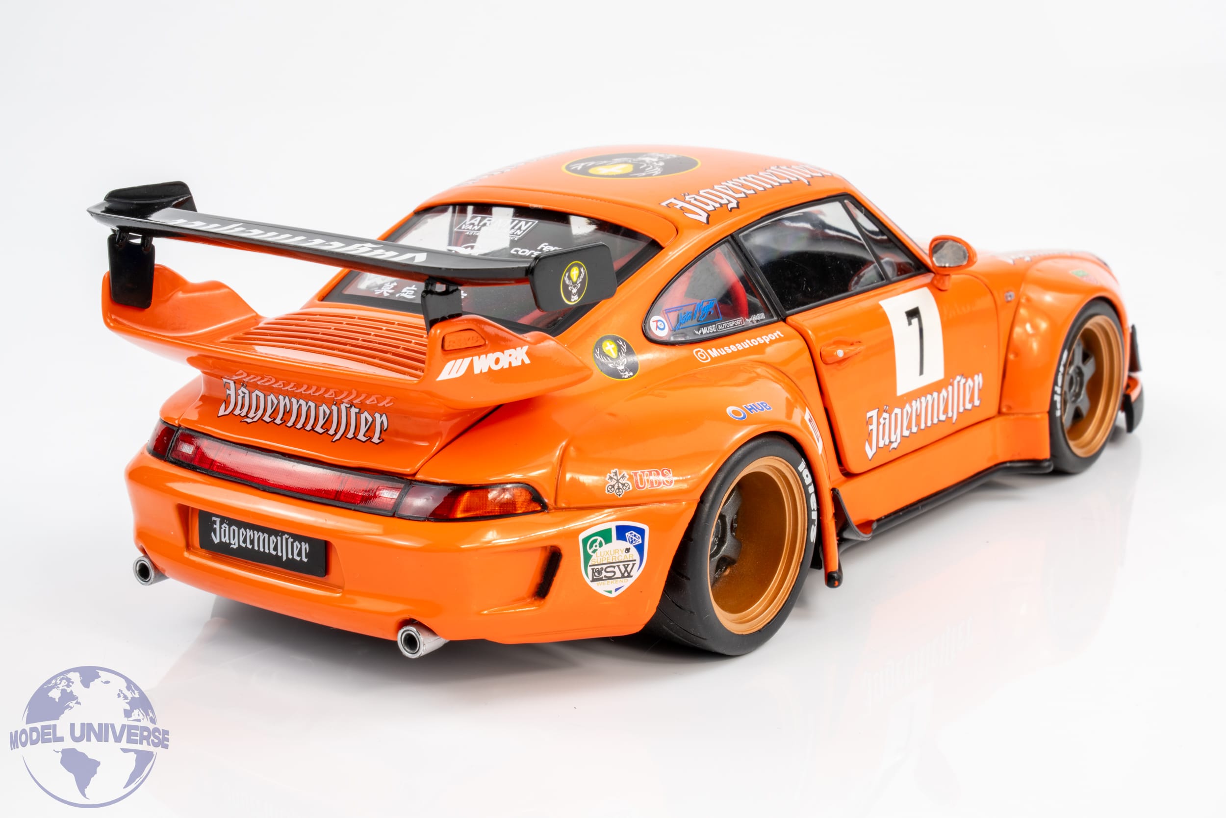 Solido - 1:18 Porsche 911 (993) RWB Jagermeister No.7 Orange 2020 - Diecast Model 10 Solido - 1:18 Porsche 911 (993) RWB Jagermeister No.7 Orange 2020 - Diecast Model