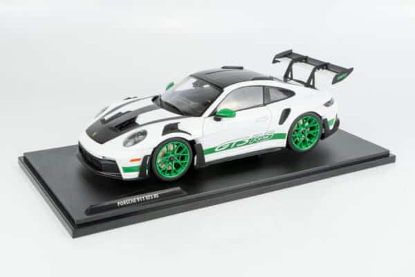 Solido 1:18 Porsche 911 (992) GT3 RS Weissach Package 2024 White with Green Stripes (S1812107) Diecast Model 15 Solido 1:18 Porsche 911 (992) GT3 RS Weissach Package 2024 White with Green Stripes (S1812107) Diecast Model