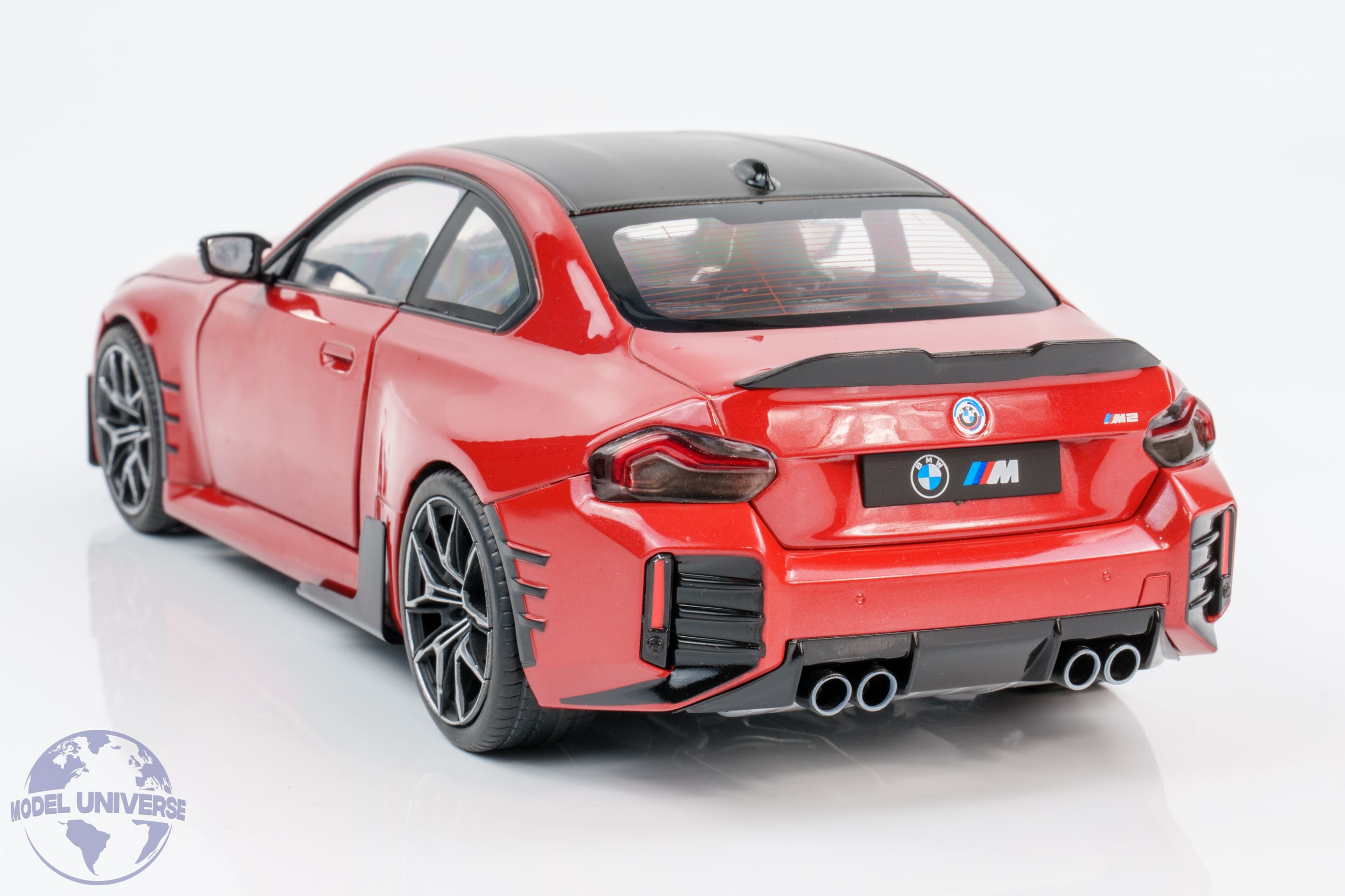 Solido - 1:18 BMW M2 (G87) with Performance Parts Toronto Red 2024 - Diecast Model 9 Solido - 1:18 BMW M2 (G87) with Performance Parts Toronto Red 2024 - Diecast Model