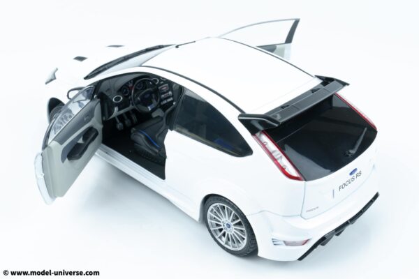 Solido - 1:18 Ford Focus RS Mk2 2009 Frozen White - Diecast Model 15 Solido - 1:18 Ford Focus RS Mk2 2009 Frozen White - Diecast Model