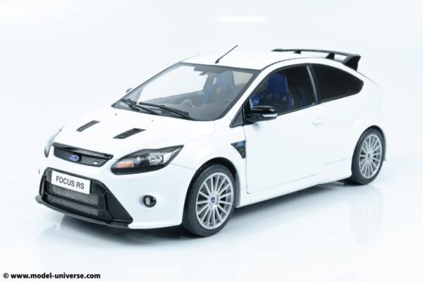 Solido - 1:18 Ford Focus RS Mk2 2009 Frozen White - Diecast Model 16 Solido - 1:18 Ford Focus RS Mk2 2009 Frozen White - Diecast Model