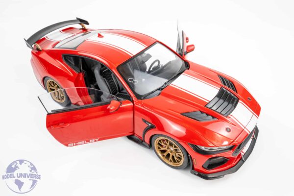 Solido - 1:18 Ford Shelby Mustang Super Snake Race Red 2025 - Diecast Model 17 Solido - 1:18 Ford Shelby Mustang Super Snake Race Red 2025 - Diecast Model