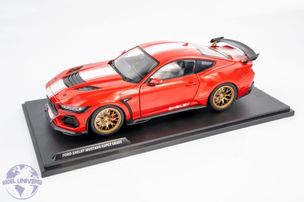 Solido - 1:18 Ford Shelby Mustang Super Snake Race Red 2025 - Diecast Model 16 Solido - 1:18 Ford Shelby Mustang Super Snake Race Red 2025 - Diecast Model