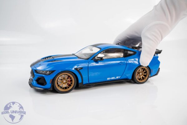 Solido - 1:18 Ford Shelby Mustang Super Snake Grabber Blue 2025 - Diecast Model 15 Solido - 1:18 Ford Shelby Mustang Super Snake Grabber Blue 2025 - Diecast Model