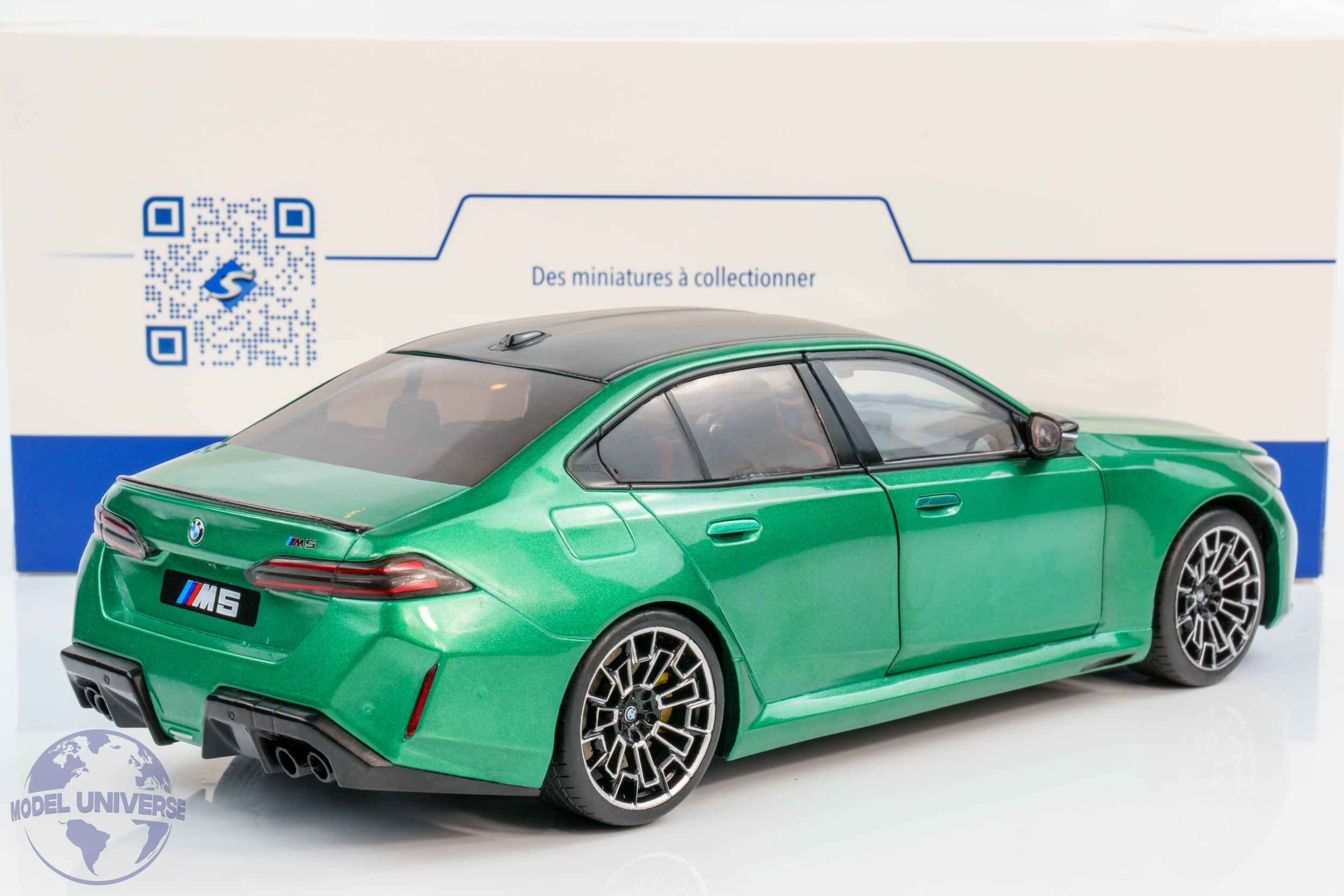 Solido 1:18 BMW M5 (G90) Isle of Man Green 2025 (S1814701) Diecast