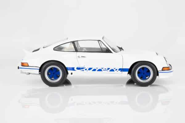 Solido - 1:18 Porsche 911 Carrera RSR White with Blue Stripes 1973 - Diecast Model 19 Solido - 1:18 Porsche 911 Carrera RSR White with Blue Stripes 1973 - Diecast Model