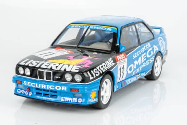 Solido - 1:18 BMW M3 (E30) No.11 Will Hoy BTCC Champion 1991 (S1801522) Diecast Model 16 Solido - 1:18 BMW M3 (E30) No.11 Will Hoy BTCC Champion 1991 (S1801522) Diecast Model