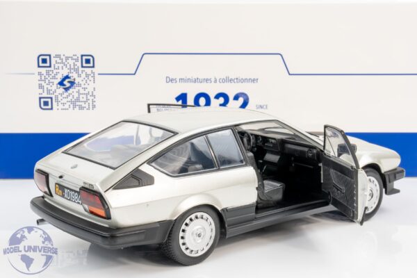 Solido - 1:18 Alfa Romeo GTV6 Silver 1984 - Diecast Model 11 Solido - 1:18 Alfa Romeo GTV6 Silver 1984 - Diecast Model
