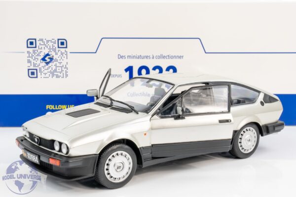 Solido - 1:18 Alfa Romeo GTV6 Silver 1984 - Diecast Model 10 Solido - 1:18 Alfa Romeo GTV6 Silver 1984 - Diecast Model