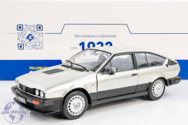 Solido - 1:18 Alfa Romeo GTV6 Silver 1984 - Diecast Model