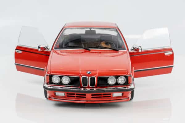Solido - 1:18 BMW 635 CSI (E24) Henna Red 1984 - Diecast Model 18 Solido - 1:18 BMW 635 CSI (E24) Henna Red 1984 - Diecast Model