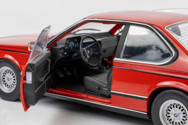 Solido - 1:18 BMW 635 CSI (E24) Henna Red 1984 - Diecast Model 17 Solido - 1:18 BMW 635 CSI (E24) Henna Red 1984 - Diecast Model