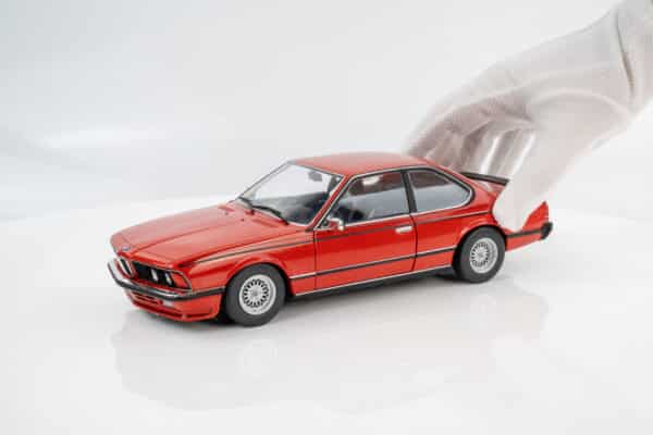 Solido - 1:18 BMW 635 CSI (E24) Henna Red 1984 - Diecast Model 16 Solido - 1:18 BMW 635 CSI (E24) Henna Red 1984 - Diecast Model