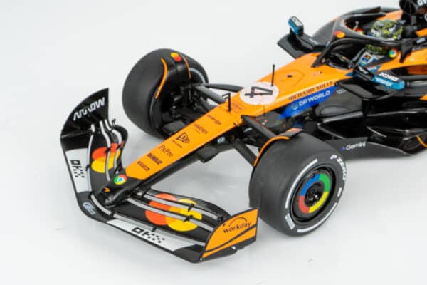 Solido - 1:18 McLaren MCL39 No.4 Lando Norris Winner Monaco GP 2025 (S1818703) Diecast Model 13 Solido - 1:18 McLaren MCL39 No.4 Lando Norris Winner Monaco GP 2025 (S1818703) Diecast Model