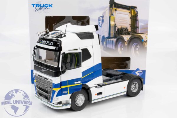 Solido - 1:24 Volvo FH16 Globetrotter Goteberg Edition Sweden 2019 - Diecast Model 9 Solido - 1:24 Volvo FH16 Globetrotter Goteberg Edition Sweden 2019 - Diecast Model