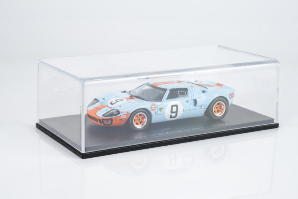 Spark 1:43 Ford GT 40 No.9 Winner 24H Le Mans 1968 P. Rodríguez - L. Bianchi (43LM68) Resin Model 5 Spark 1:43 Ford GT40 No.9 Winner 24H Le Mans 1968 Rodriguez Bianchi (43LM68) Resin Model - display case