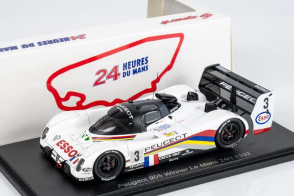 Spark 1:43 Peugeot 905 No.3 Winner 24H Le Mans 1993 Helary Bouchut Brabham (43LM93) Resin Model - front view
