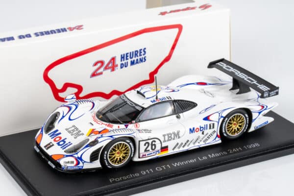 Spark 1:43 Porsche 911 GT1 No.26 Winner 24H Le Mans 1998 McNish Aiello Ortelli (43LM98) Resin Model - front view
