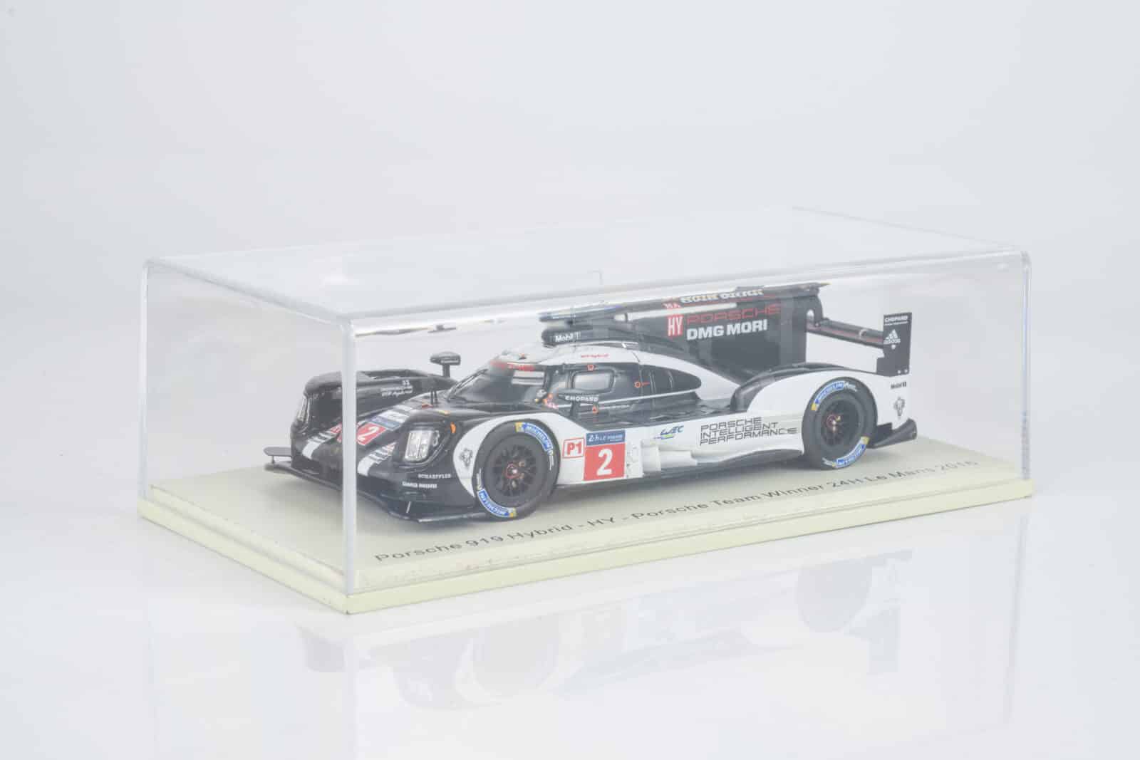 Spark 1:43 Porsche 919 Hybrid No.2 Winner 24h Le Mans 2016 (43LM16)