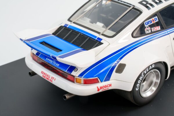 Spark - 1:18 Porsche 911 Carrera RSR No.43 Winner 24h Daytona 1977 - Haywood, Graves, Helmick - Resin Model 15 Spark - 1:18 Porsche 911 Carrera RSR No.43 Winner 24h Daytona 1977 - Haywood, Graves, Helmick - Resin Model