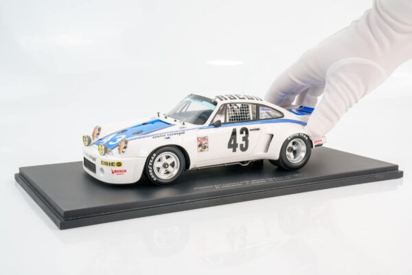 Spark - 1:18 Porsche 911 Carrera RSR No.43 Winner 24h Daytona 1977 - Haywood, Graves, Helmick - Resin Model 13 Spark - 1:18 Porsche 911 Carrera RSR No.43 Winner 24h Daytona 1977 - Haywood, Graves, Helmick - Resin Model