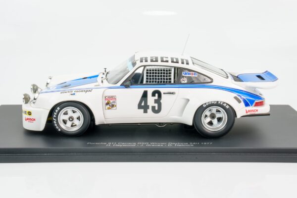 Spark - 1:18 Porsche 911 Carrera RSR No.43 Winner 24h Daytona 1977 - Haywood, Graves, Helmick - Resin Model 19 Spark - 1:18 Porsche 911 Carrera RSR No.43 Winner 24h Daytona 1977 - Haywood, Graves, Helmick - Resin Model
