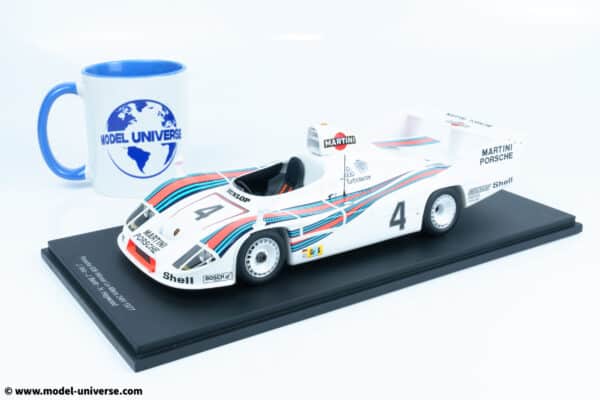 Spark 1:18 Porsche 936 No.4 Winner 24H Le Mans 1977 J. Ickx - J. Barth - H. Haywood (18LM77) - Resin Model