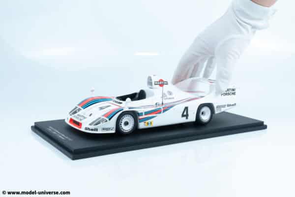 Spark 1:18 Porsche 936 No.4 Winner 24H Le Mans 1977 J. Ickx - J. Barth - H. Haywood (18LM77) - Resin Model